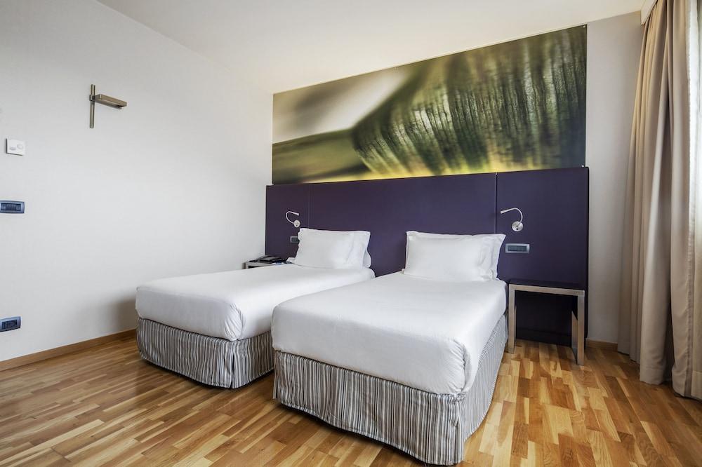 Ac Hotel By Marriott Milan Sesto Sesto San Giovanni Buitenkant foto